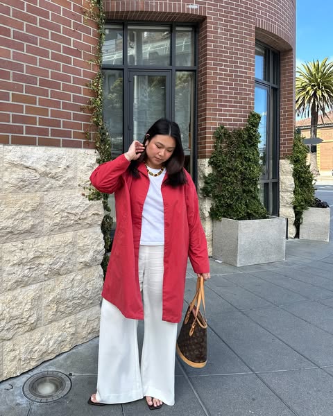 Summer Outfit Ideas 2025: @marina_torres wears a red linen shirt and wide-leg trousers