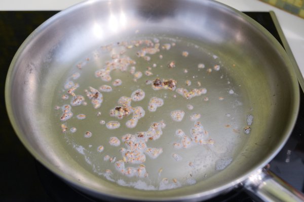Easy Spiced Beet Pilau: Toasting the spices